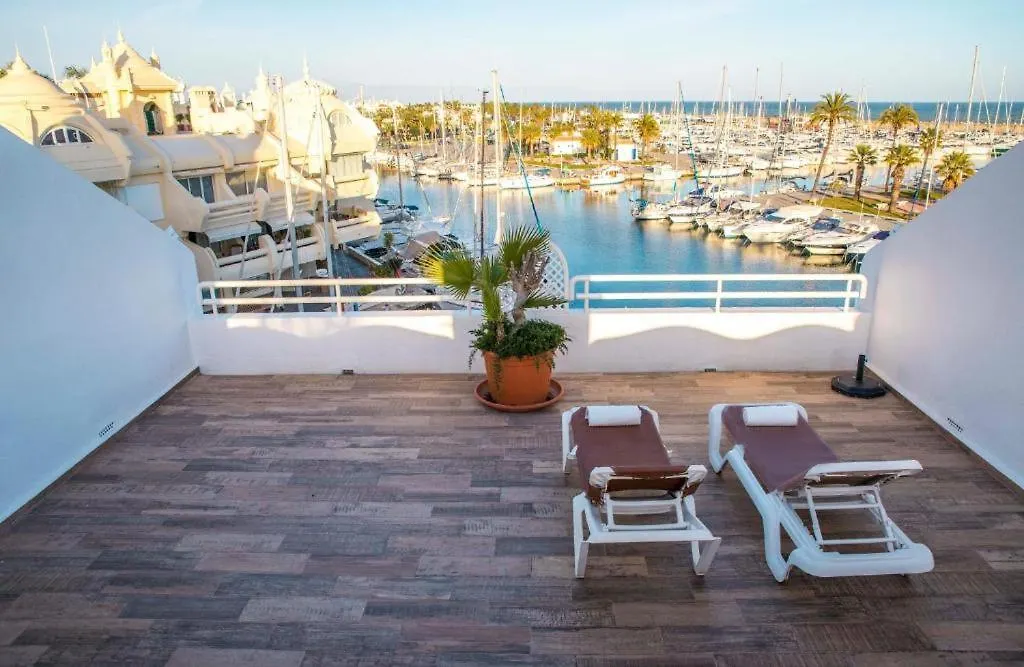 Great Marina View 2 Bedroom Apartment Island Complex In Puerto Marina Benalmádena Espagne
