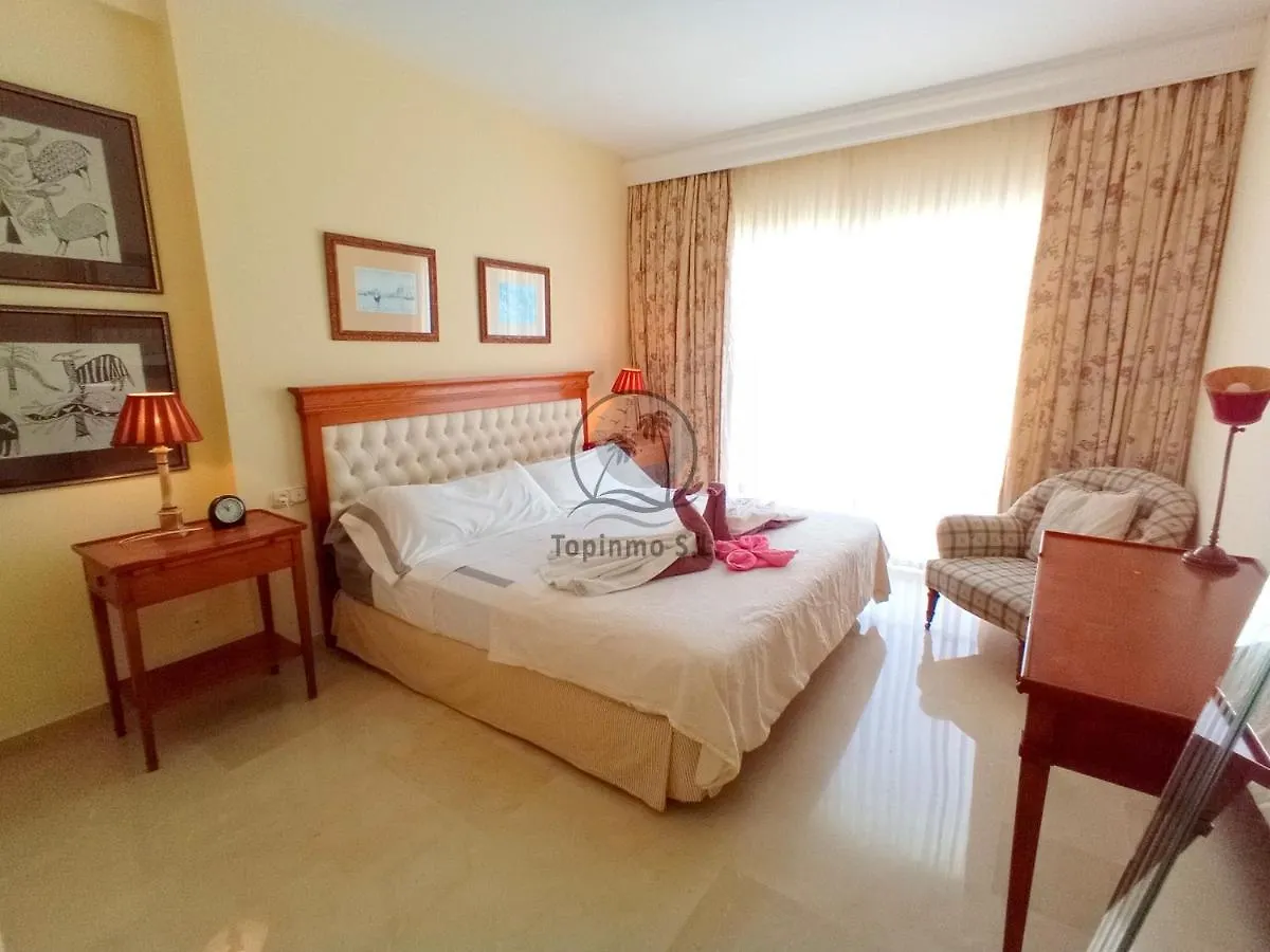 Great Marina View 2 Bedroom Apartment Island Complex In Puerto Marina Benalmádena
