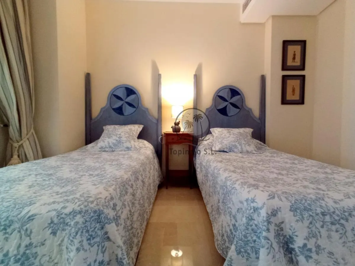Great Marina View 2 Bedroom Apartment Island Complex In Puerto Marina Benalmádena Espagne