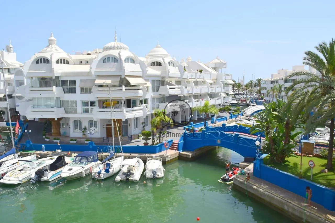 Great Marina View 2 Bedroom Apartment Island Complex In Puerto Marina Benalmádena