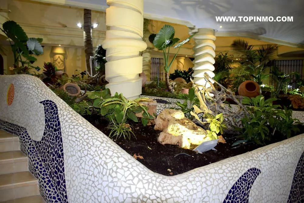 Great Marina View 2 Bedroom Apartment Island Complex In Puerto Marina Benalmádena 0*,  Espagne